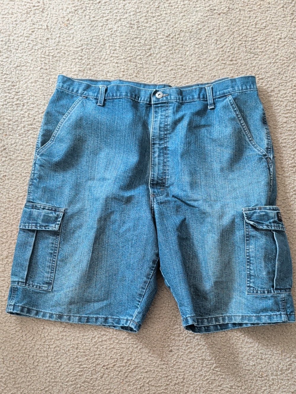 Wrangler Men's Light Blue Denim Cargo Shorts